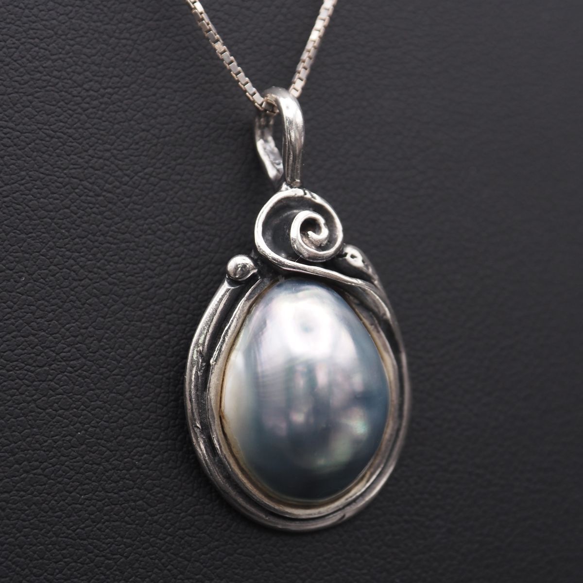 マベパール　真珠　パール シルバーネックレス　925刻印 J289 マベパール 真珠 925刻印 ペンダント トップ デザイン シルバー