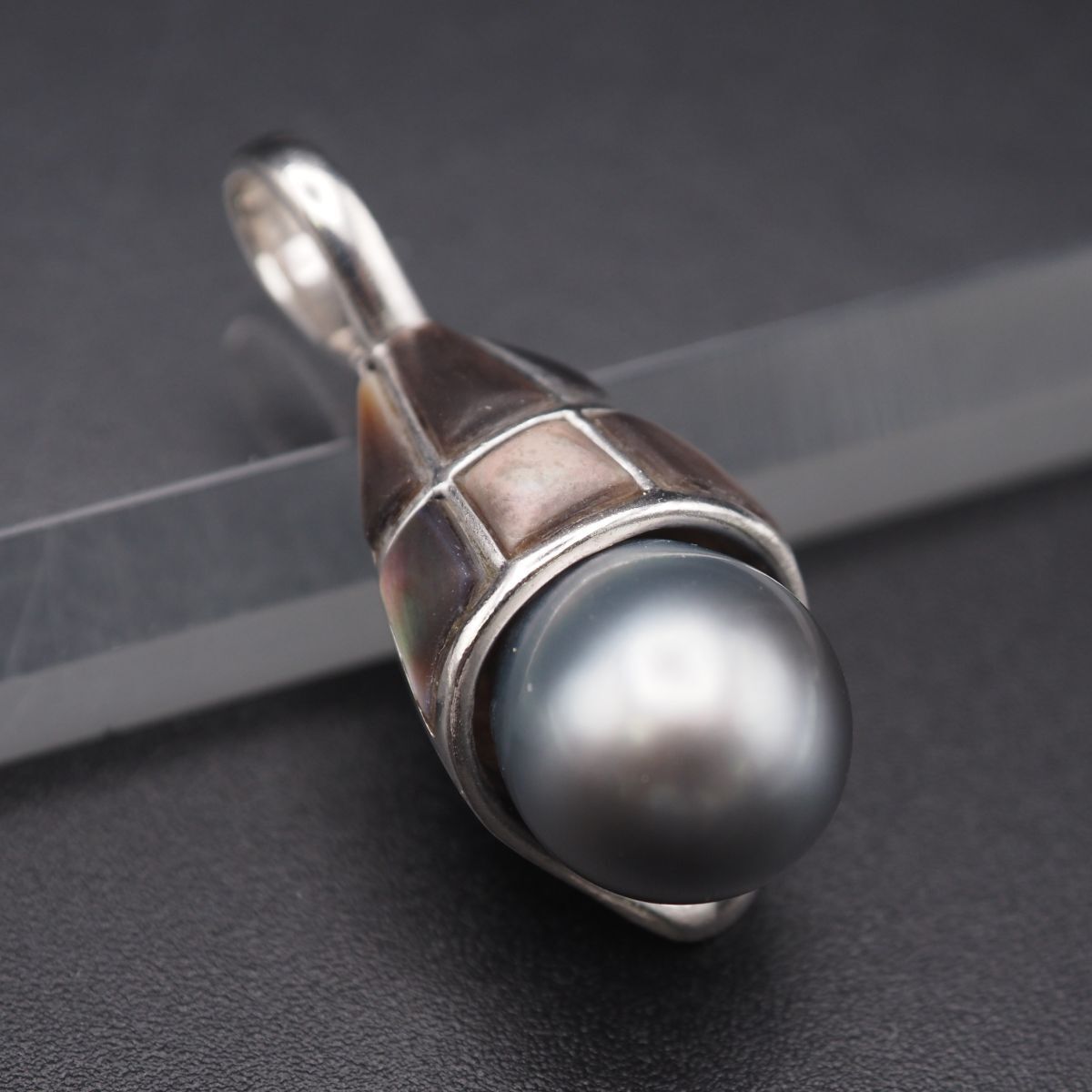 J 274 黒蝶真珠 パール シェル 925刻印 ペンダント トップ デザイン シルバー チャーム ヘッド 誕生石