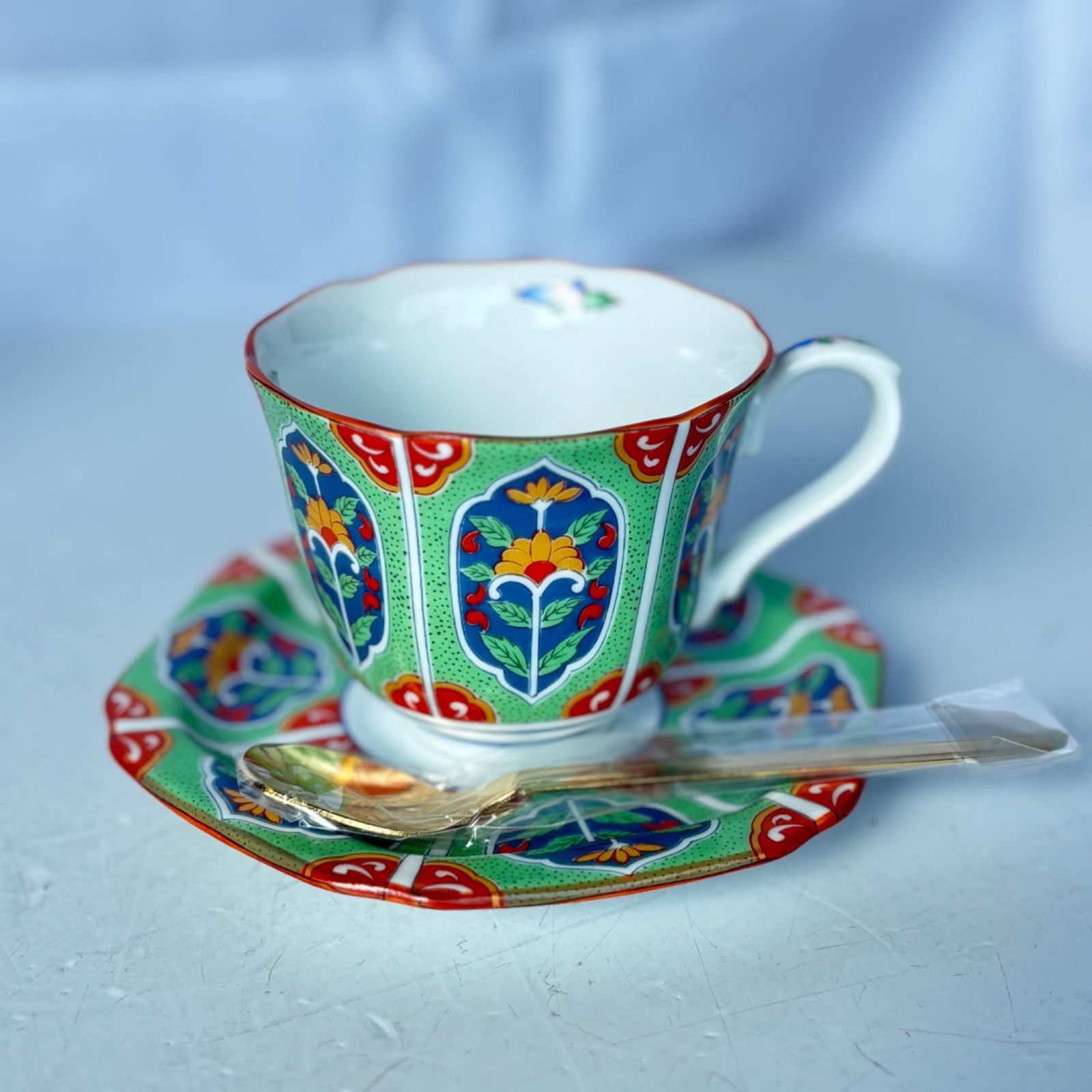 古伊万里 有田焼 仁祥窯 絵変り スプーン付き コーヒー碗 皿揃 ペア