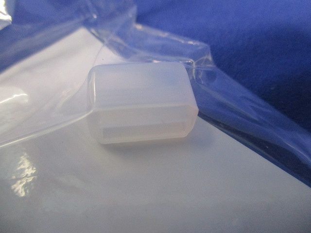  エンドキャップ シリコン 半透明 入 電設資材 材料 資材
