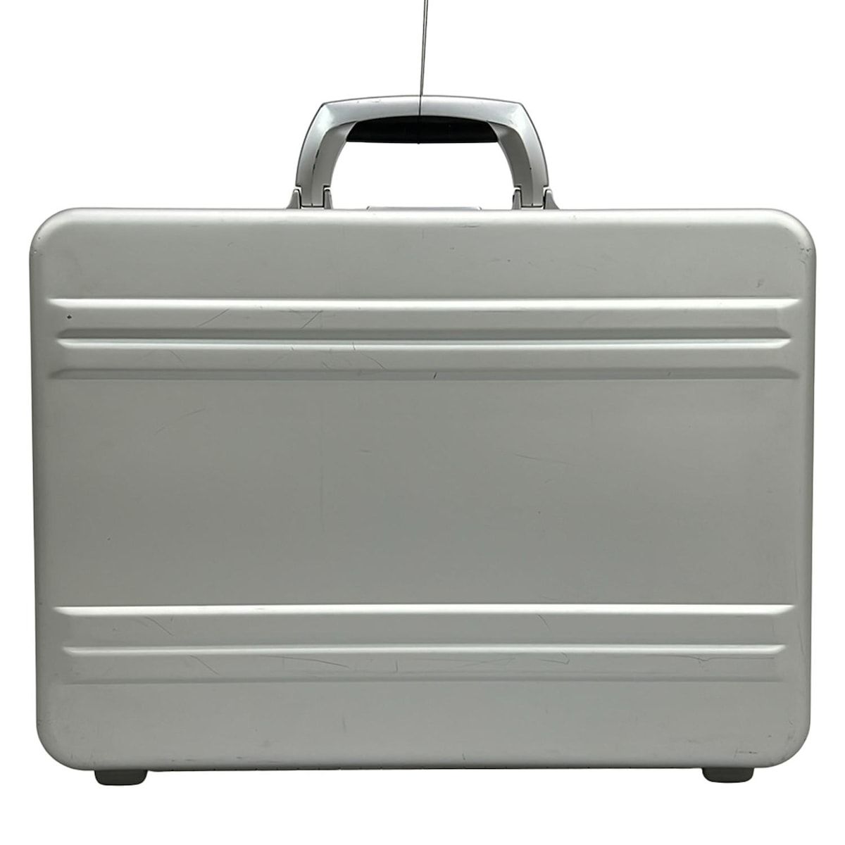 ZERO ゼロハリバートン アタッシュケース - シルバー ロックナンバー 133 |本体ロックあり