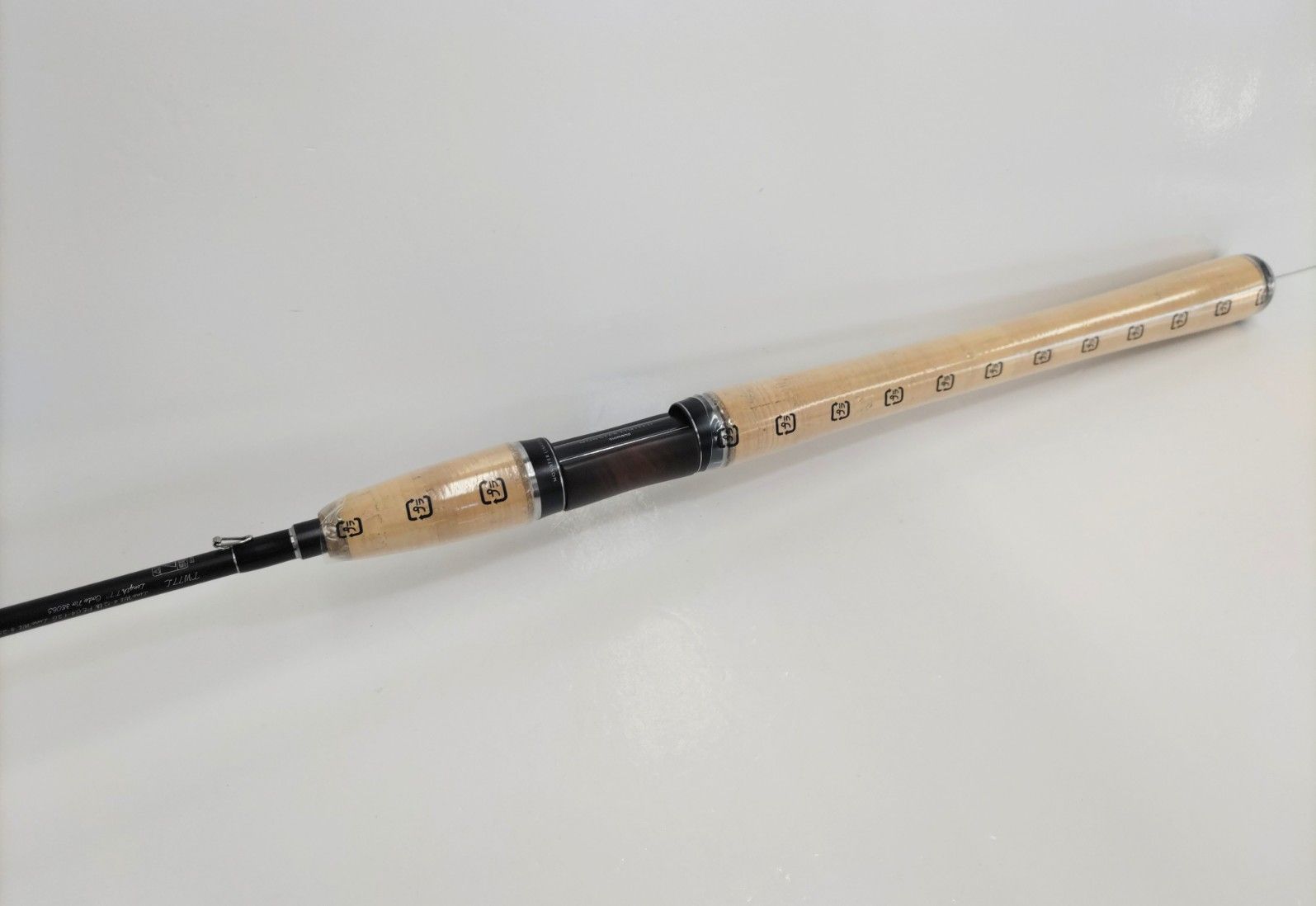  シマノ 18 23カーディフ モンスターリミテッド TW 77 L トルザイト 01 本流 湖 九頭竜川 犀川 米代川 天神川 四万十川 トラウト サクラマス サツキマス レインボートラウト ブラウントラウト 本流ヤマメ 本流イワナ トラウトロッド ロッド