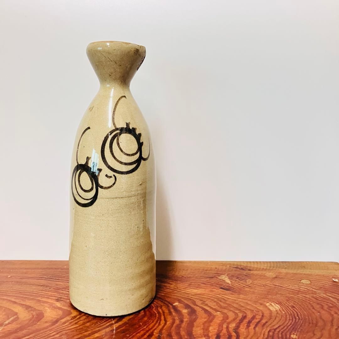 徳利 酒器 一輪挿し 花瓶 古瀬戸 明治 大正 印判 訳あり 口に傷 瀬戸系 鉄絵徳利 民窯徳利 一輪挿しやディスプレイに 古民藝 蚤の市