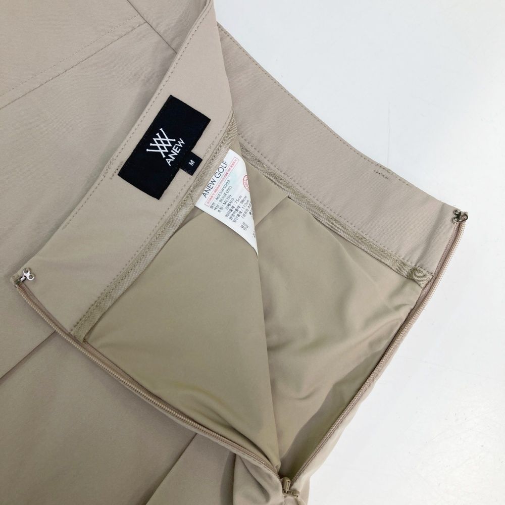 【新品】ANEW GOLF アニューゴルフ　スカート　レディース　M ベージュ サイズ：M ANEW GOLF アニューゴルフ インナー付 プリーツスカート
