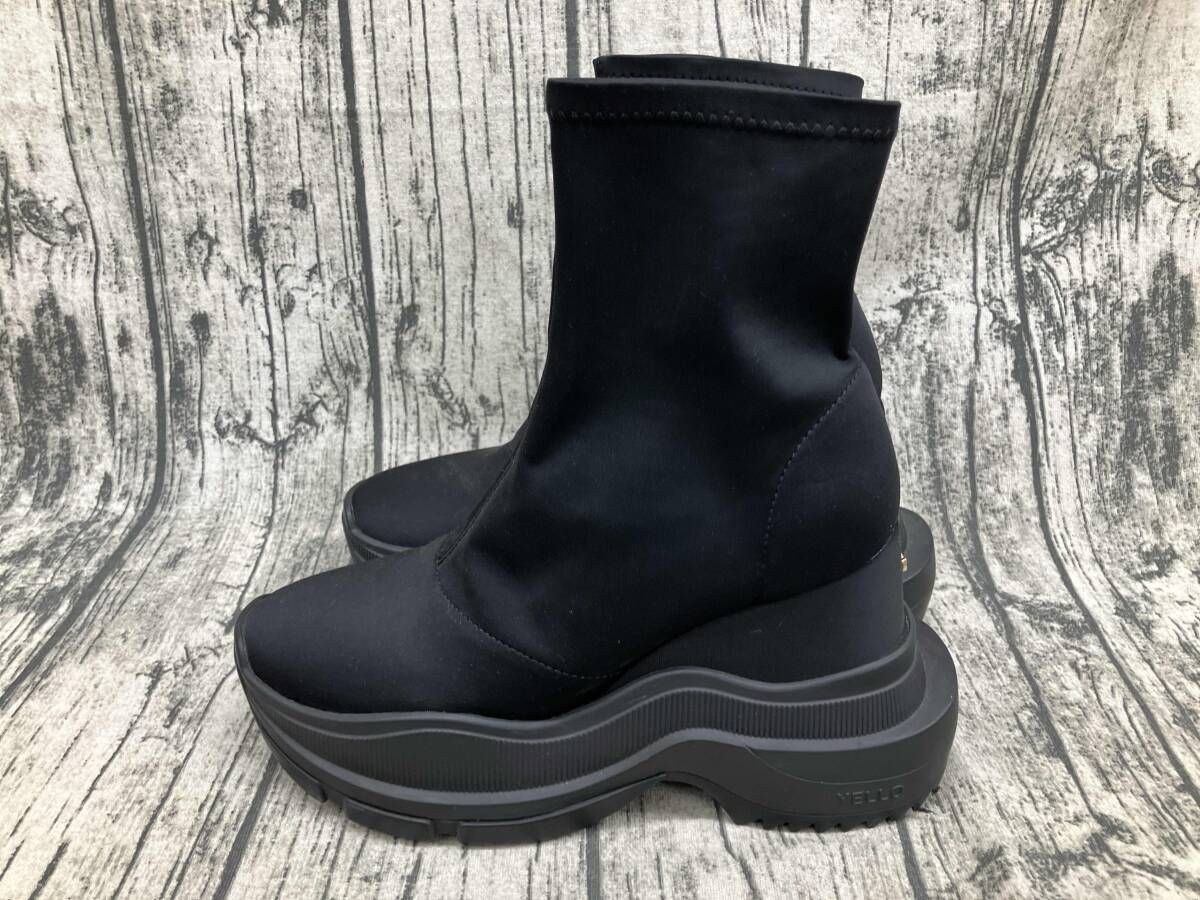 YELLO ショートブーツ Lサイズ ブラック