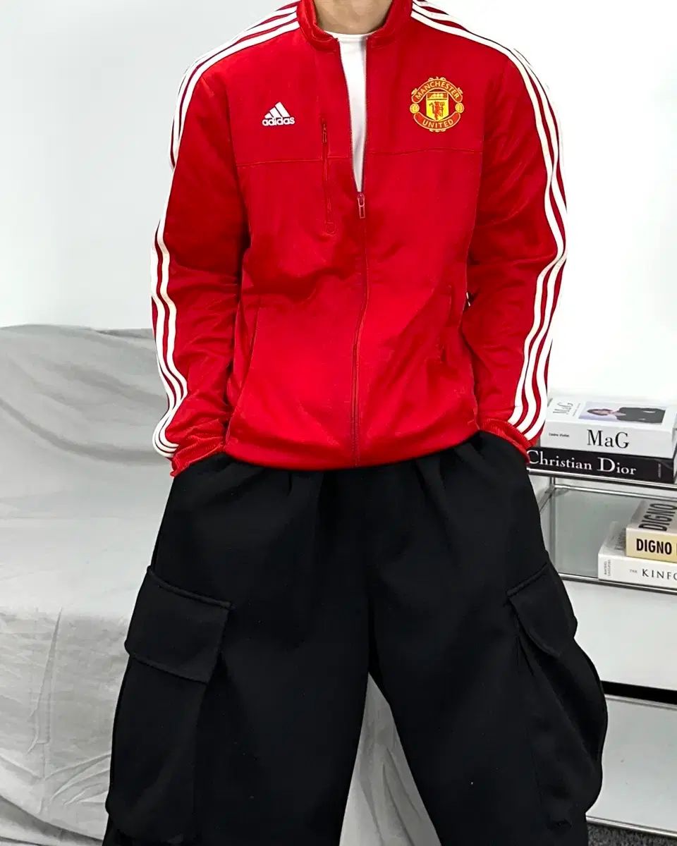 アディダス マンチェスター ユナイテッド ジャージ トラックジャージ M