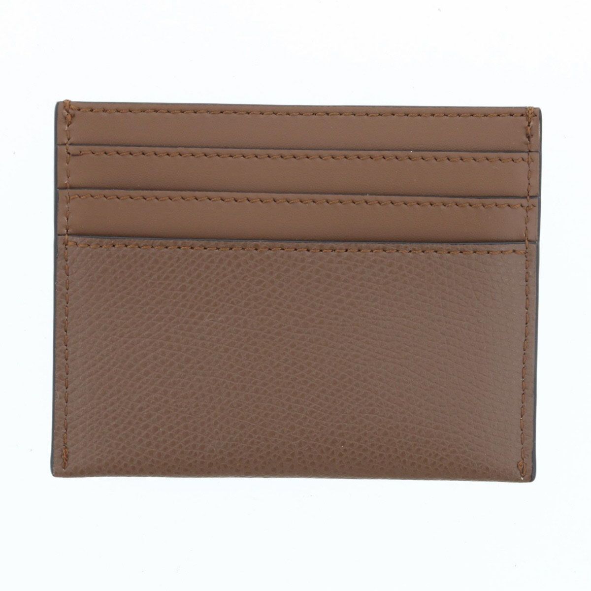 FENDI フェンディ