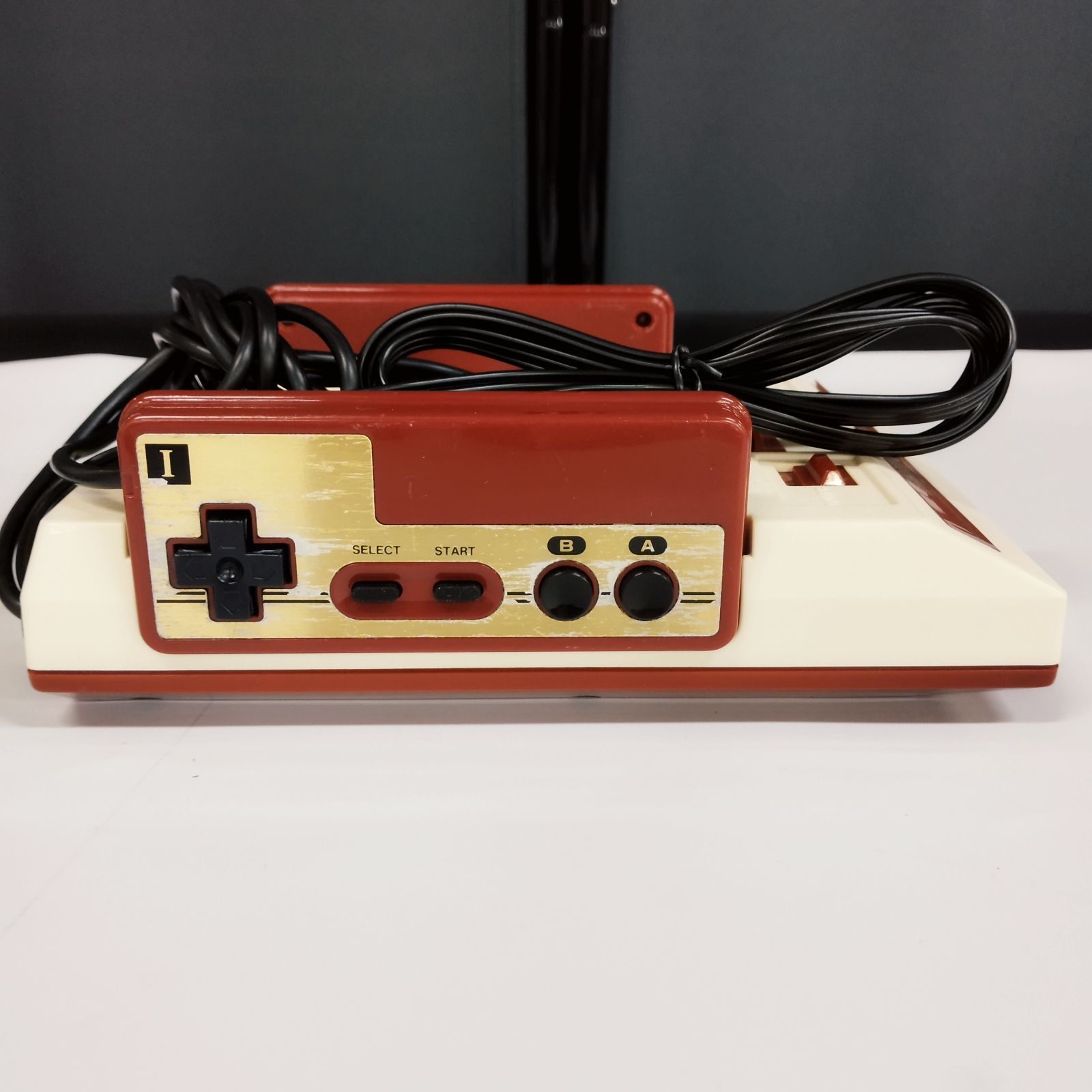 D15699】AV仕様ファミコン＆ソフト5本 セット ※ジャンク※ - メルカリ