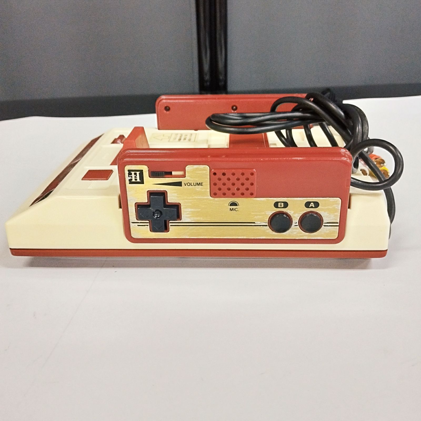 ファミコン D15699】AV仕様ファミコン＆ソフト5本 セット ※ジャンク※ - メルカリ