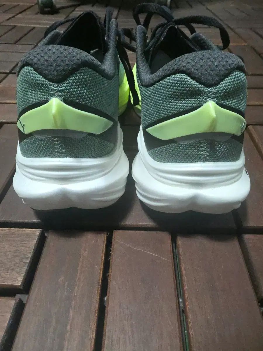 プーマ ディビエイト ナイトロ3 270 mm ランニングシューズ