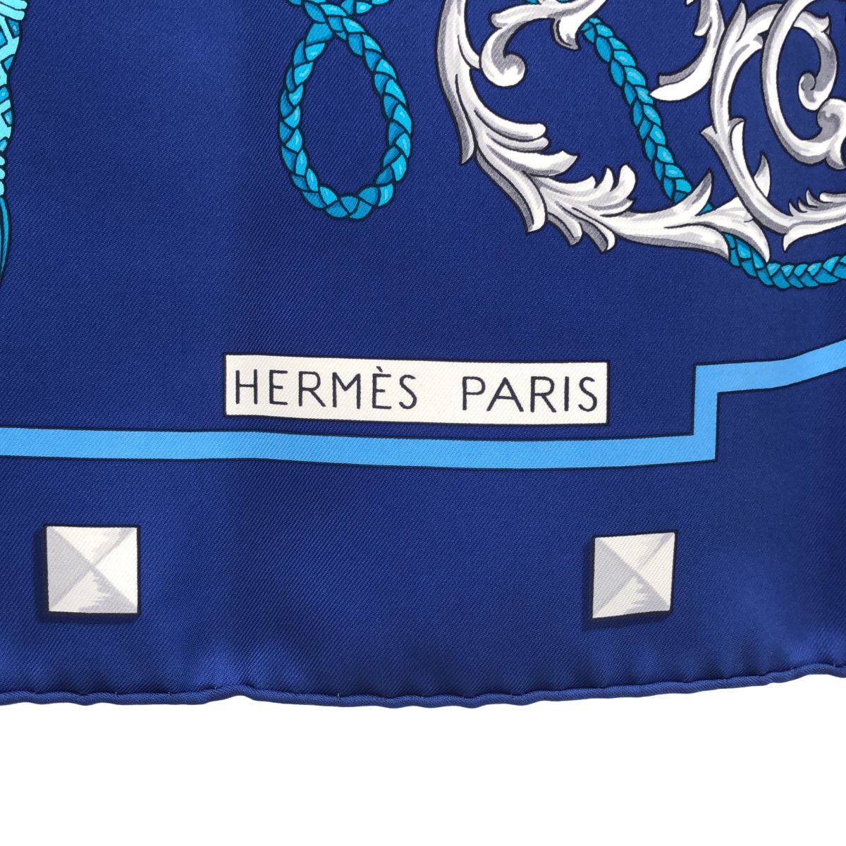 HERMES エルメス カレ90 鍵モチーフ キー ブルー系 青 大判スカーフ