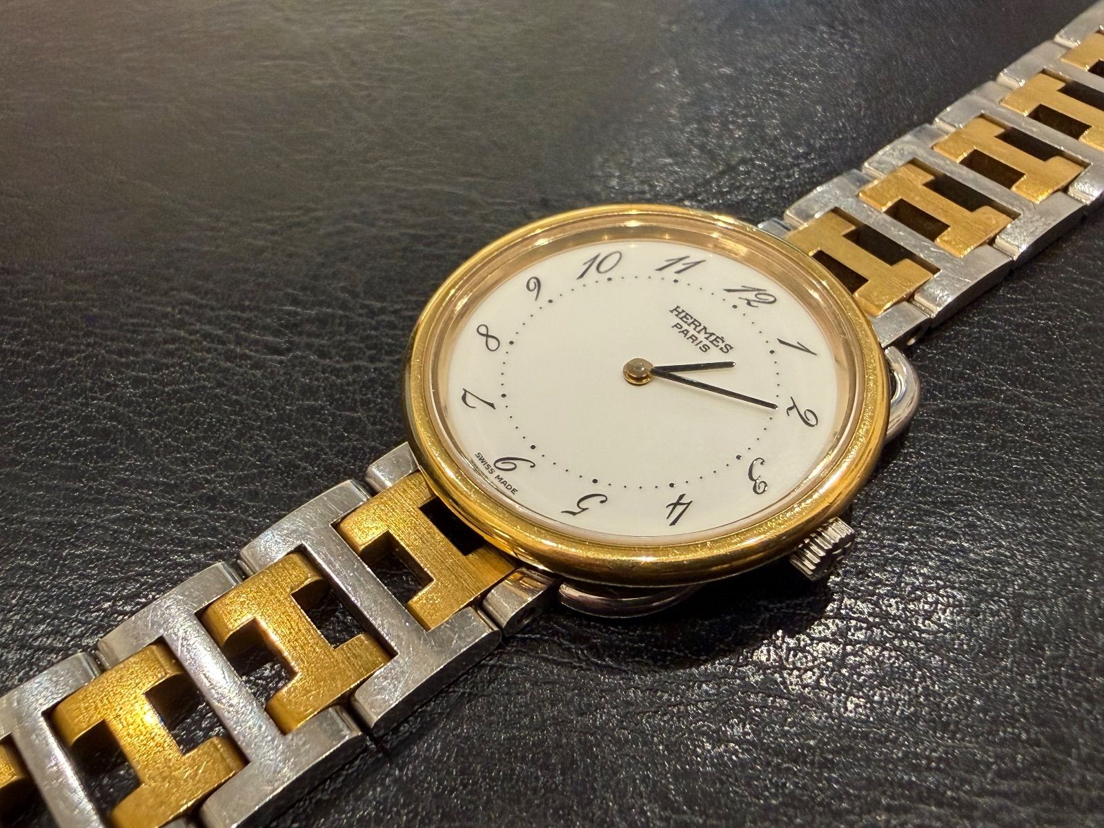 NA 04902 HERMES エルメス 腕時計 アルソー クオーツ レディース シルバー ゴールド