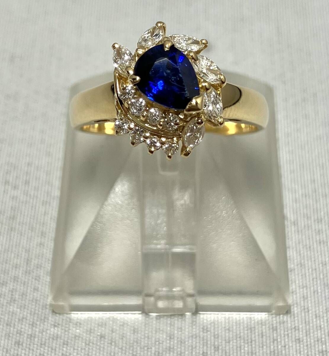 新品仕上済み 鑑別書付き K18 イエローゴールド ブルーサファイア