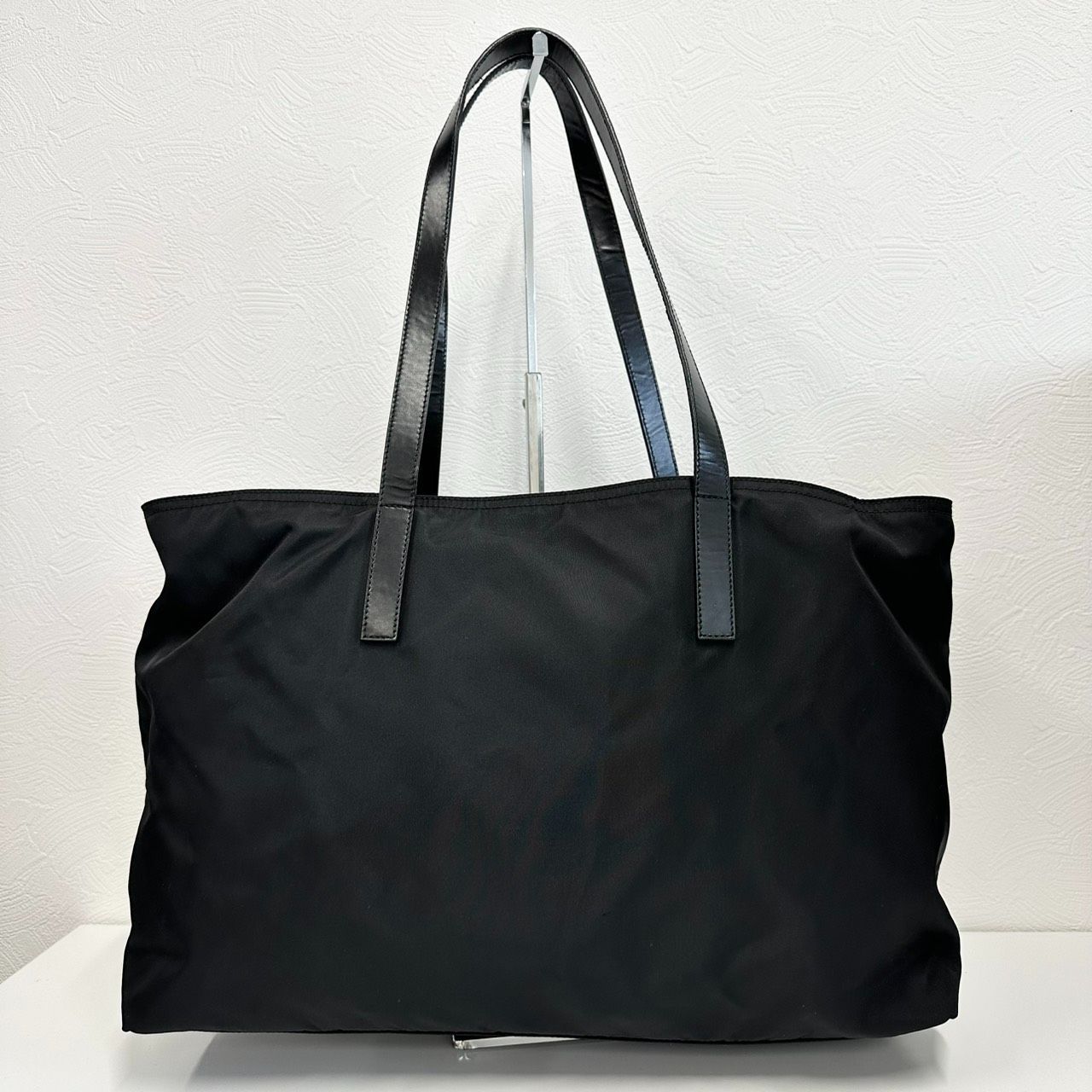 返品OK】PRADA プラダ ナイロン トートバッグ 三角プレート ロゴ A4