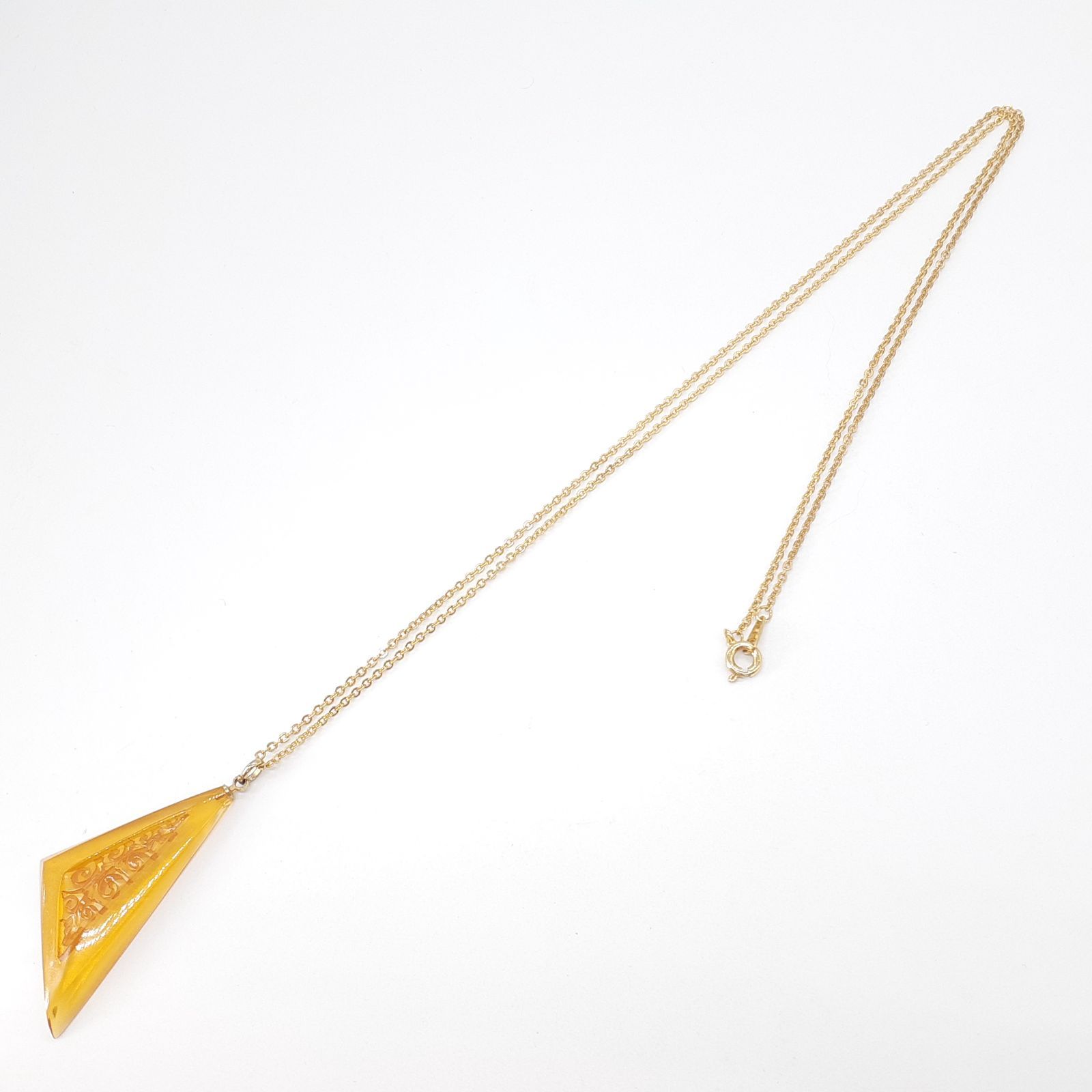 ネックレス べっ甲 鼈甲 トライアングル 唐草 アラベスク デザイン