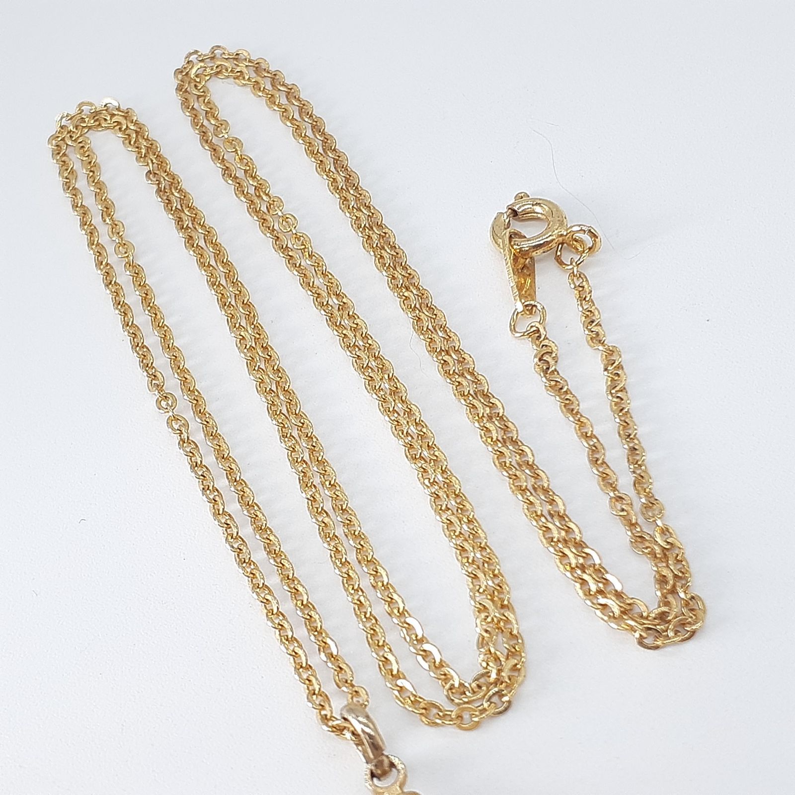 ネックレス べっ甲 鼈甲 トライアングル 唐草 アラベスク デザイン