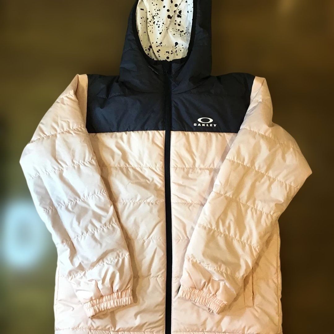 OAKLEY オークリー　ダウンジャケット　フードジャケット　まとめ売り OAKLEY（オークリー）の「オークリー RS SHELL PROUD DOWN JACKET