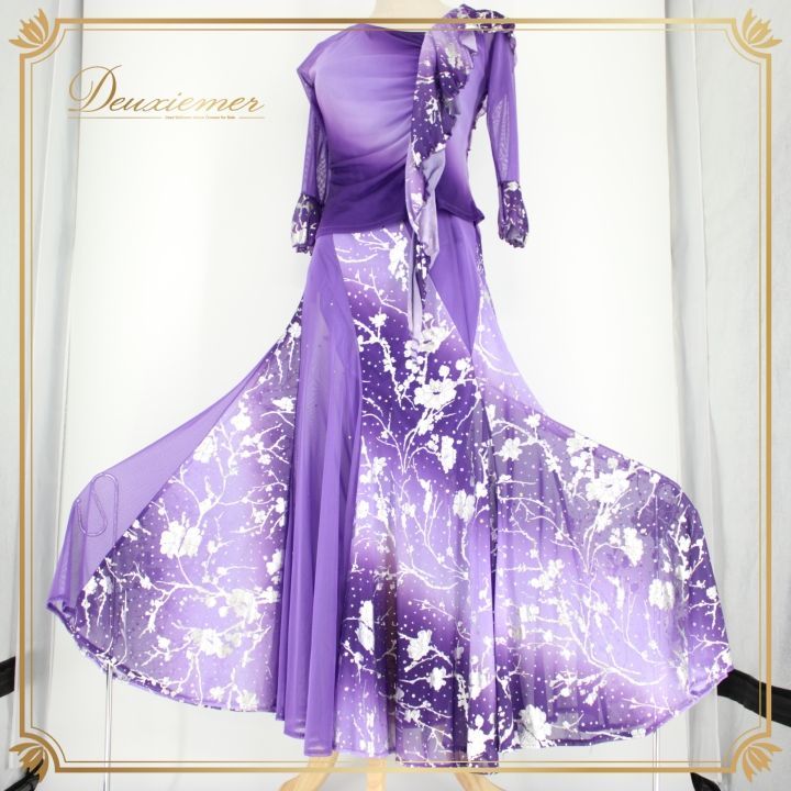 社交ダンス 衣装 上下セット ツーピース パーティ衣装 オールシーズン ICHIOKU イチオク 紫 パープル系 シルバー系 花柄 パーティドレス ドレスアップ 薄手 軽量 きらめき おしゃれ シルエット フローイング コスチューム