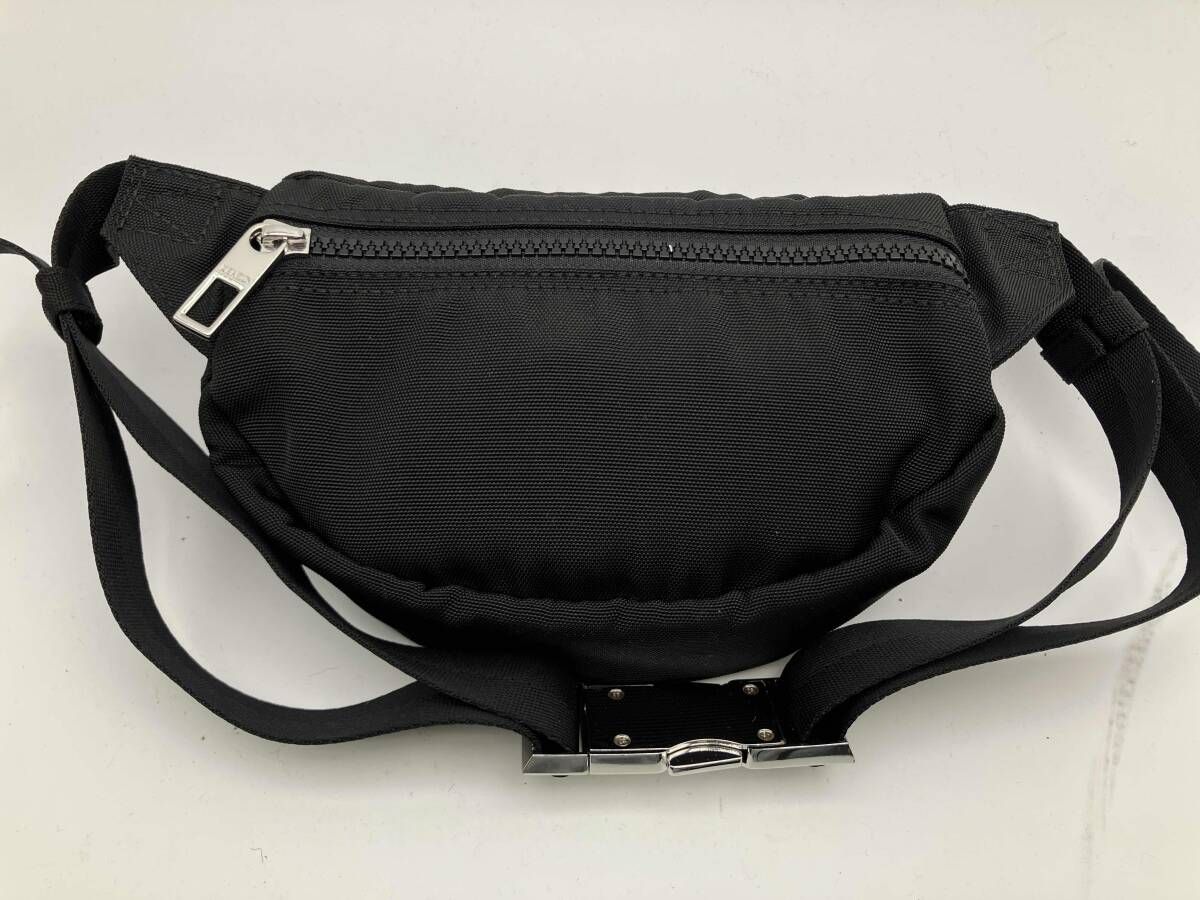 KENZO ボディバッグ BL 0149 ブラック トラ刺繍