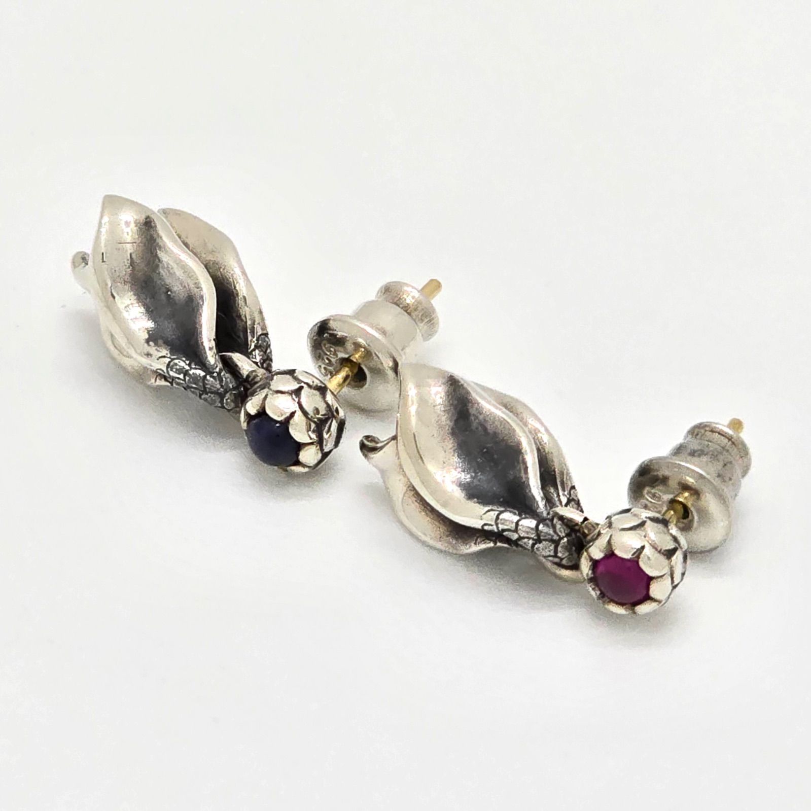 Bloody Mary ブラッディ マリー ベビー フィン ストーン ピアス