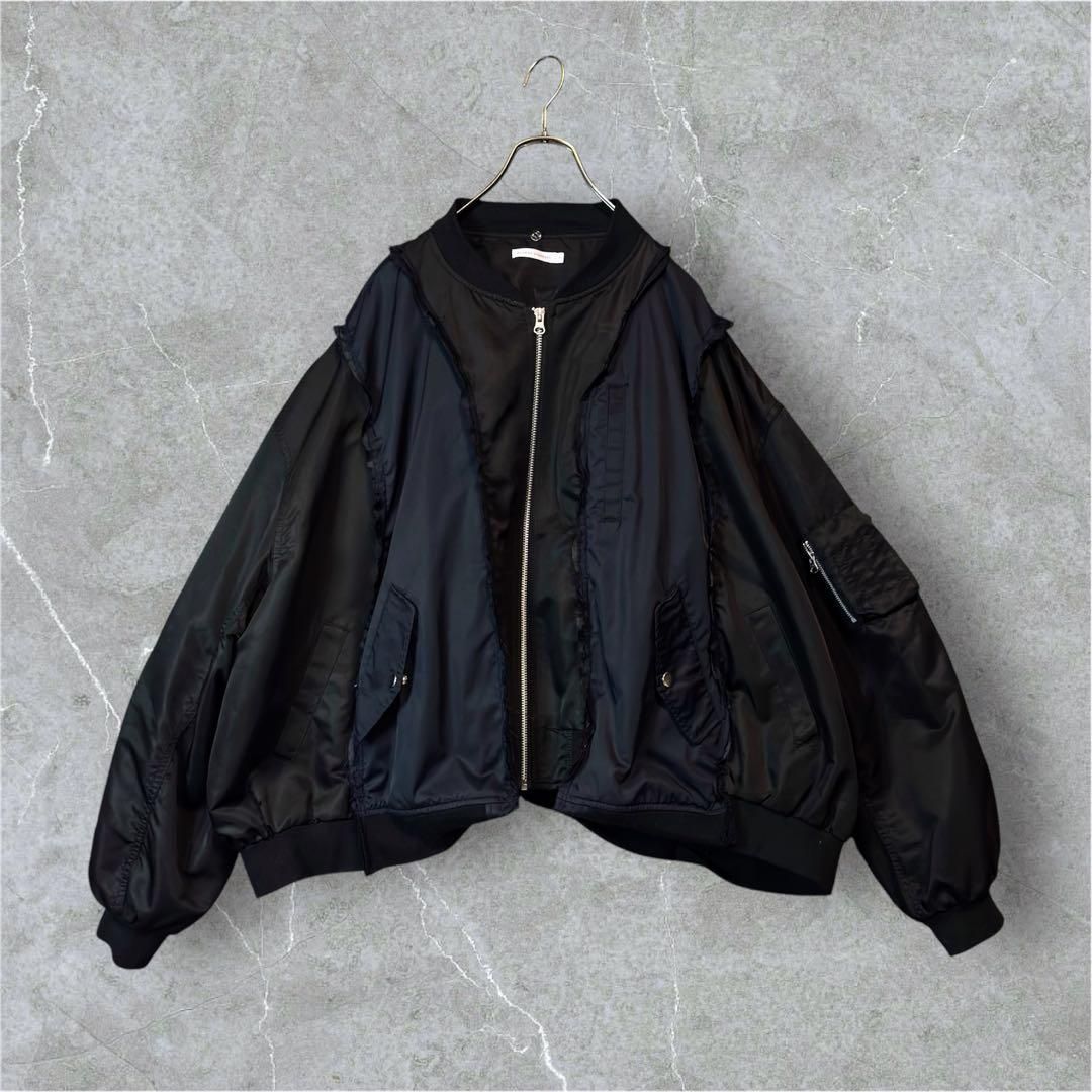オリジナルリメイク薄手春秋用オーバーサイズドッキングMA-1フライトジャケット ダブルジップ ワイドボクシーシルエット 薄手中綿なし ユニセックス ジェンダーレス アウター ブルゾン グランジ ゆったり 大きいサイズ ヴィンテージ 再構築 ハンドメイド