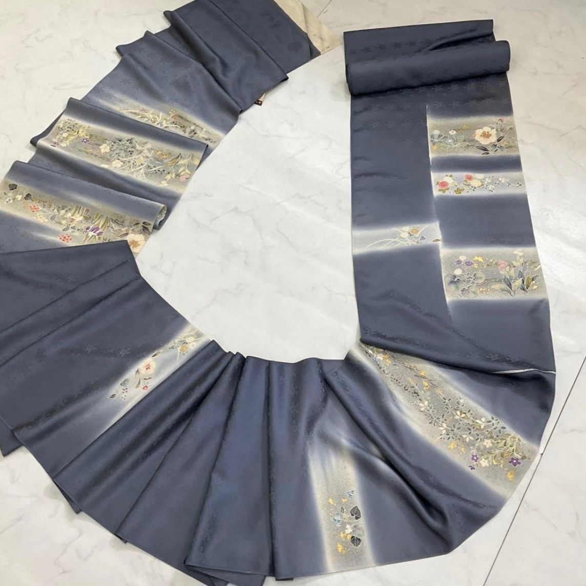 kimono one●kimonoarisa●厳選●金箔が美しい反物●附下訪問着●美の花●反物●着尺●正絹●丹後ちりめん●金箔●正絹