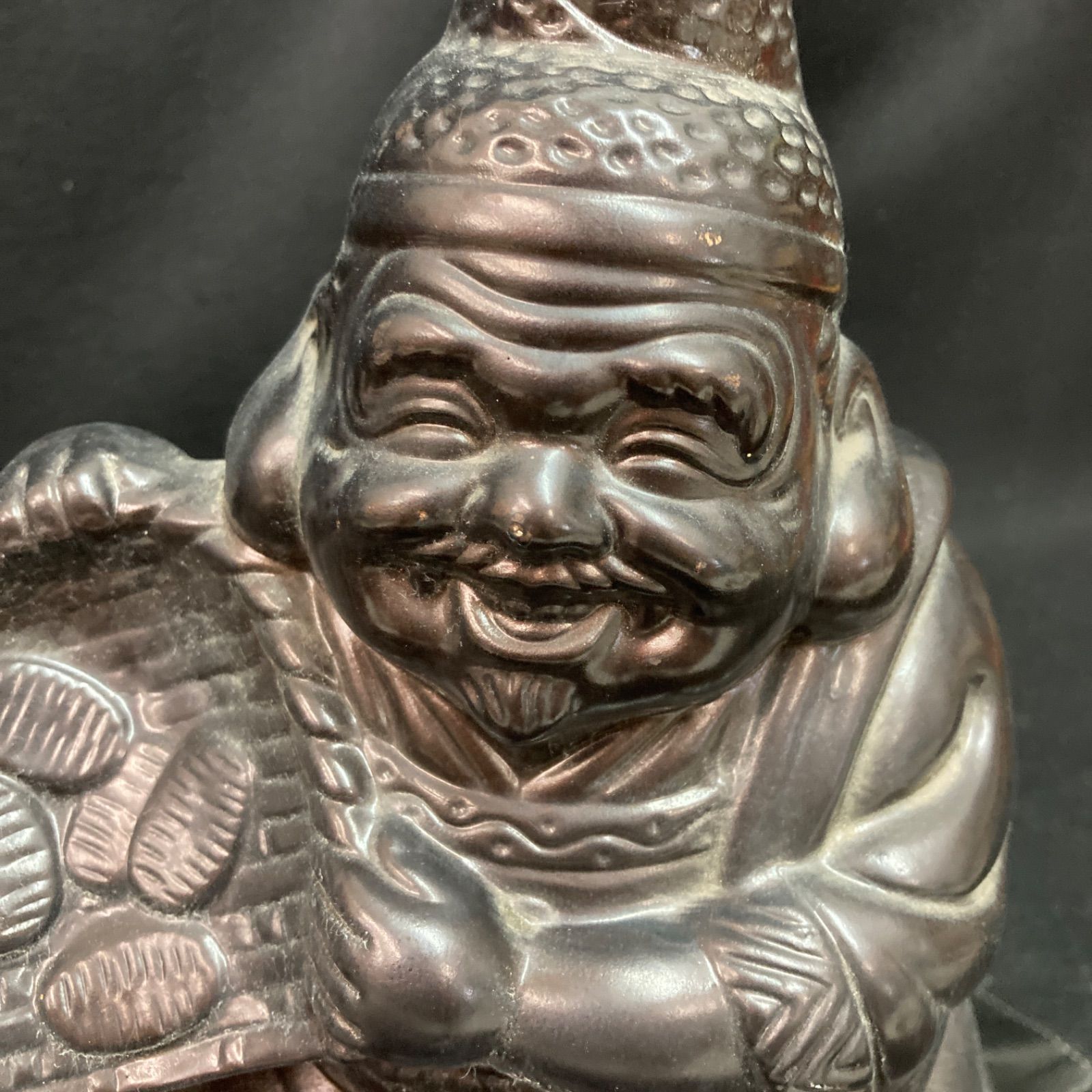 陶器 骨董品 大黒様と恵比寿様 黒色 陶器 置物 幸運と繁栄 - メルカリ