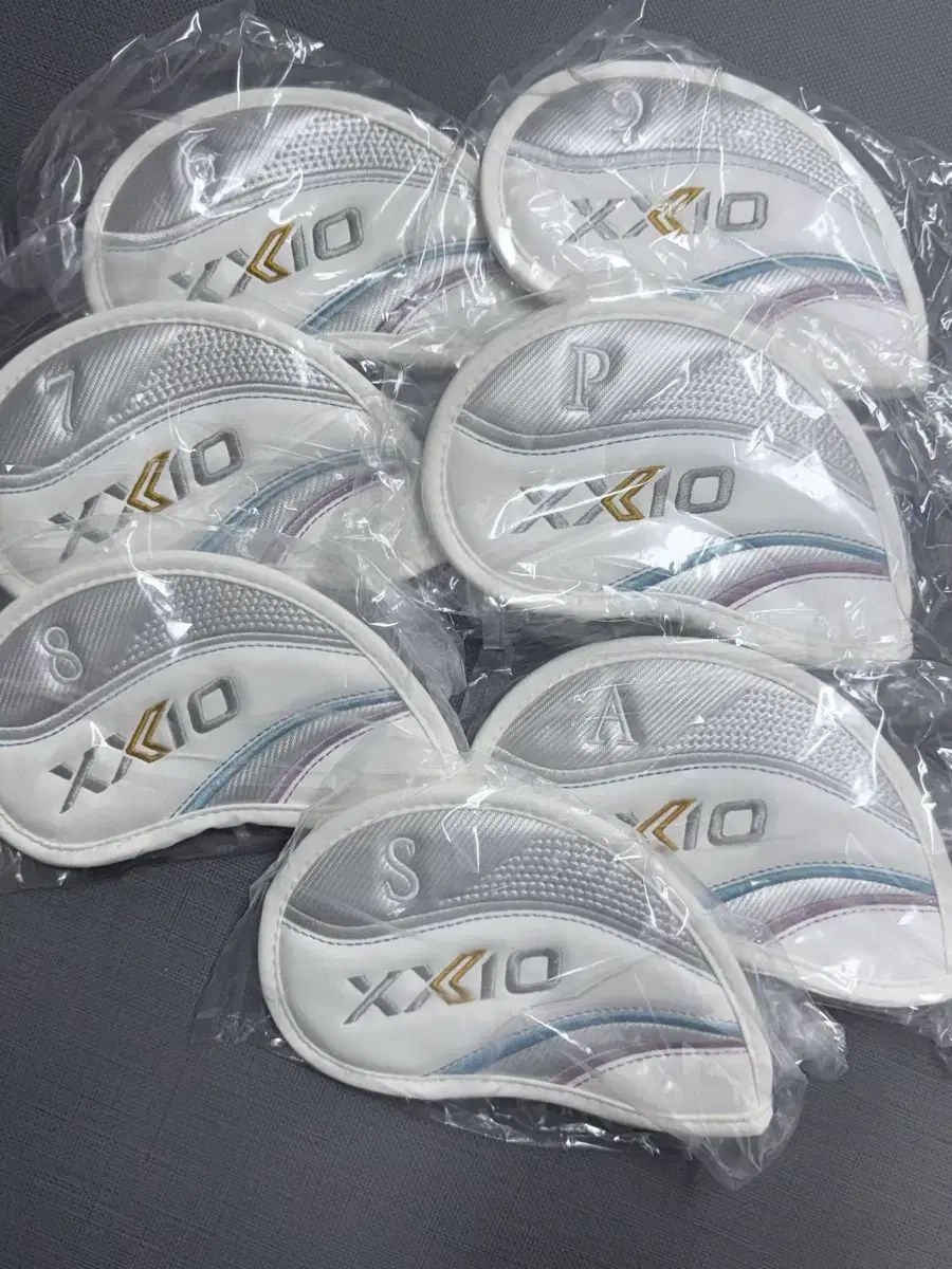 XXIO ゼクシオ 13 レディース アイアンCOVER セット