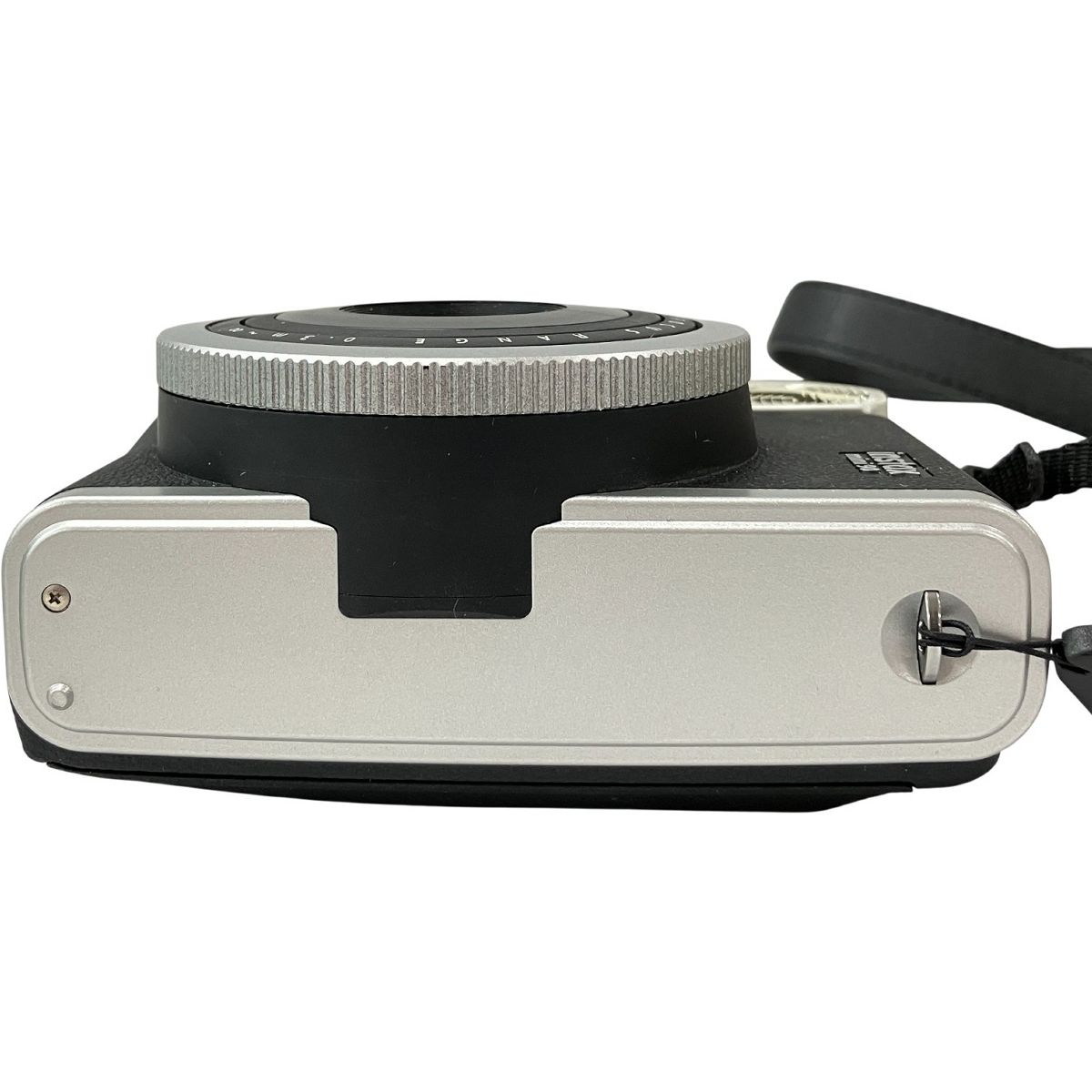 インスタントカメラ