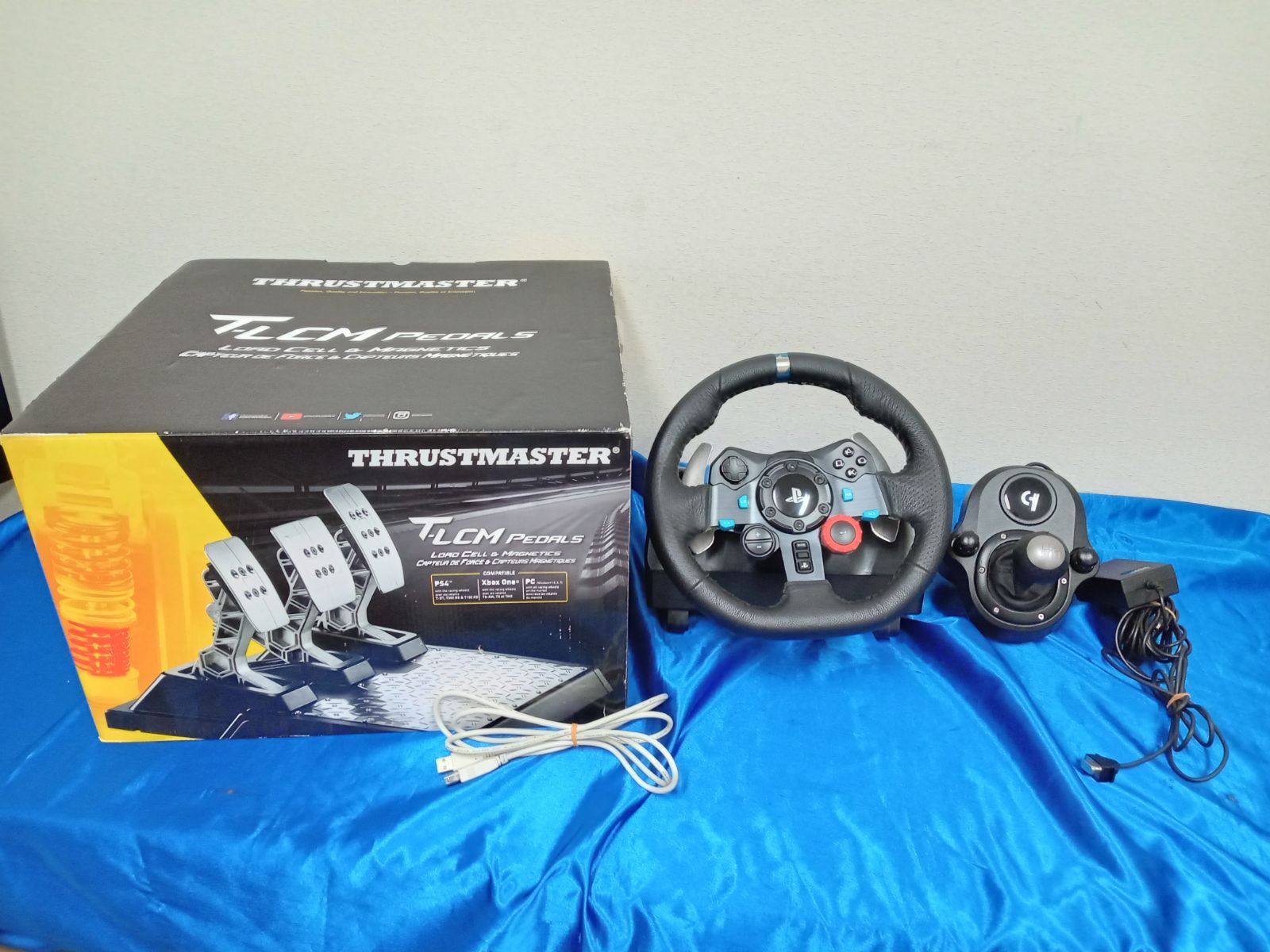 Logicool G 29 ハンドル シフター THRUSTMASTER スラストマスター T LCM ペダル セット