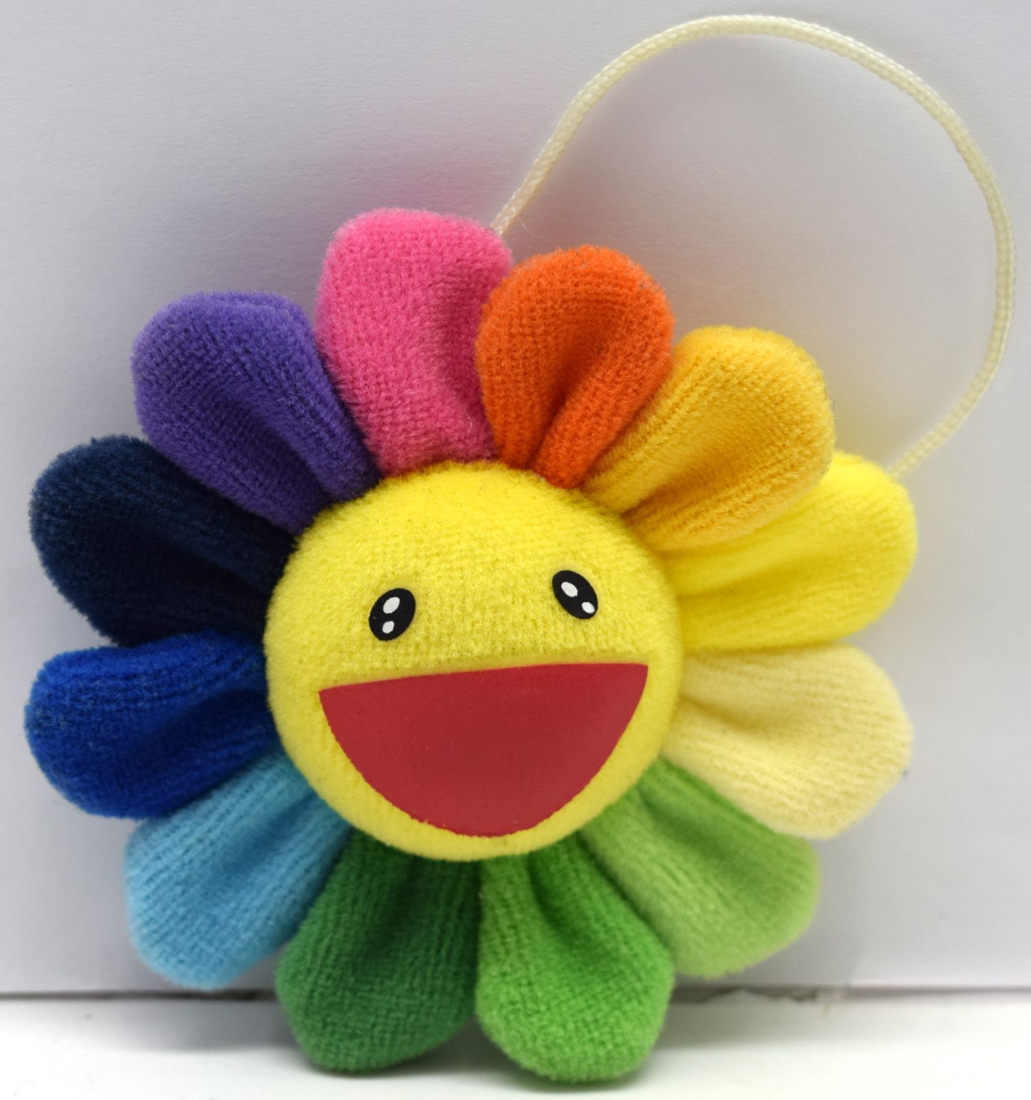 村上隆 Kaikai Kiki お花ぬいぐるみ レインボー - メルカリ