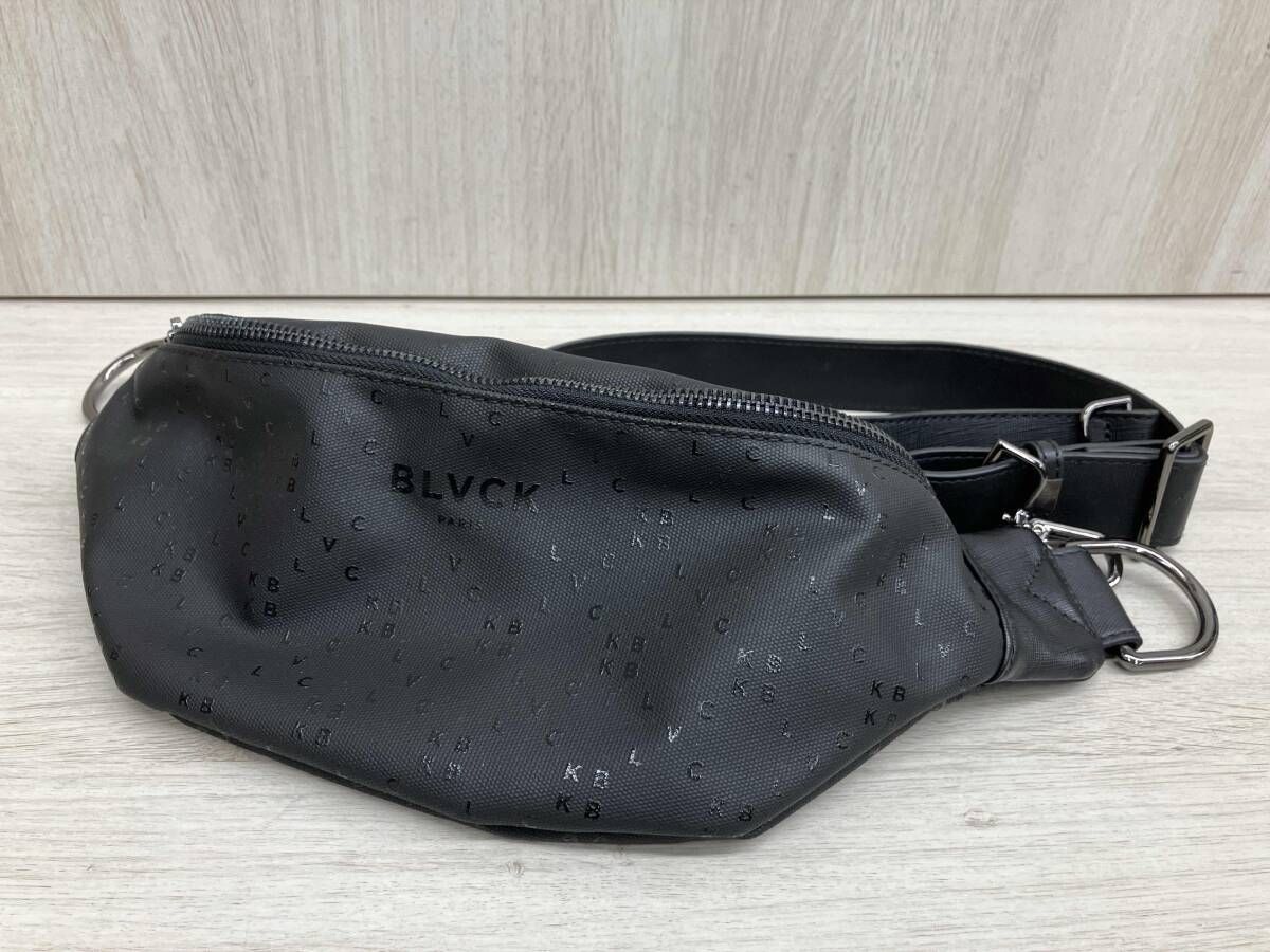BLVCK PARIS ブラックパリ ボディバッグ ブラック　ロゴ入り 斜めがけ