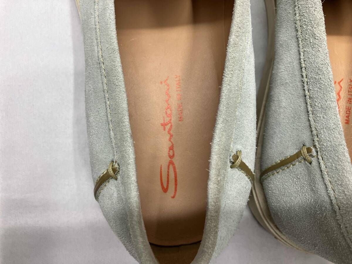 ミントグリーン