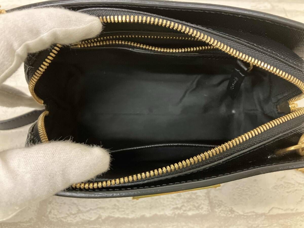 エポカ ショルダーバッグ