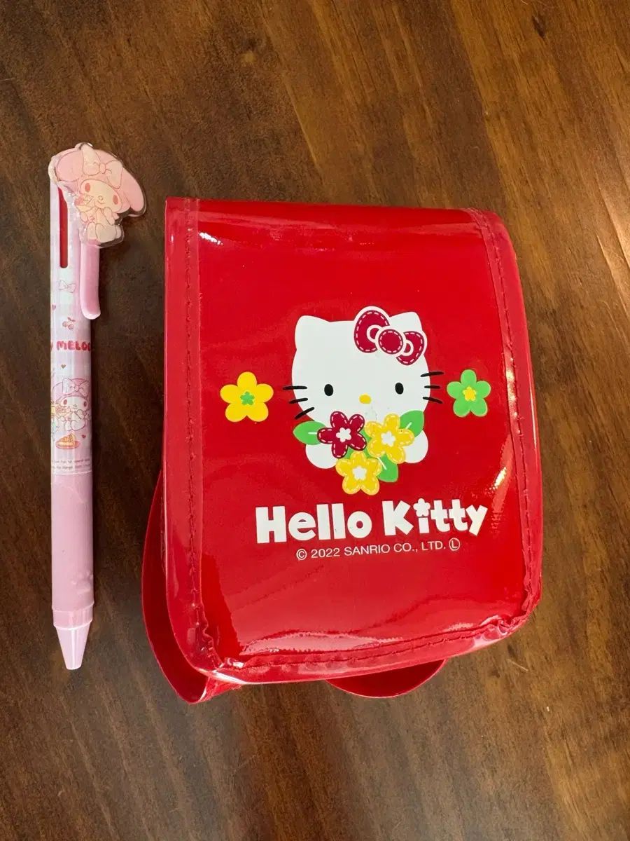 ハローキティ ミニミー バックパック(ぬいぐるみにつけると綺麗です) ハローキティ ベビー・キッズおもちゃ ミニミー Bag VOGUE 可愛すぎるハローキティの ハローキティ ミニミー バックパック(ぬいぐるみにつけると綺麗です) ハローキティ ベビー・キッズおもちゃ ミニミー Bag VOGUE 可愛すぎるハローキティの