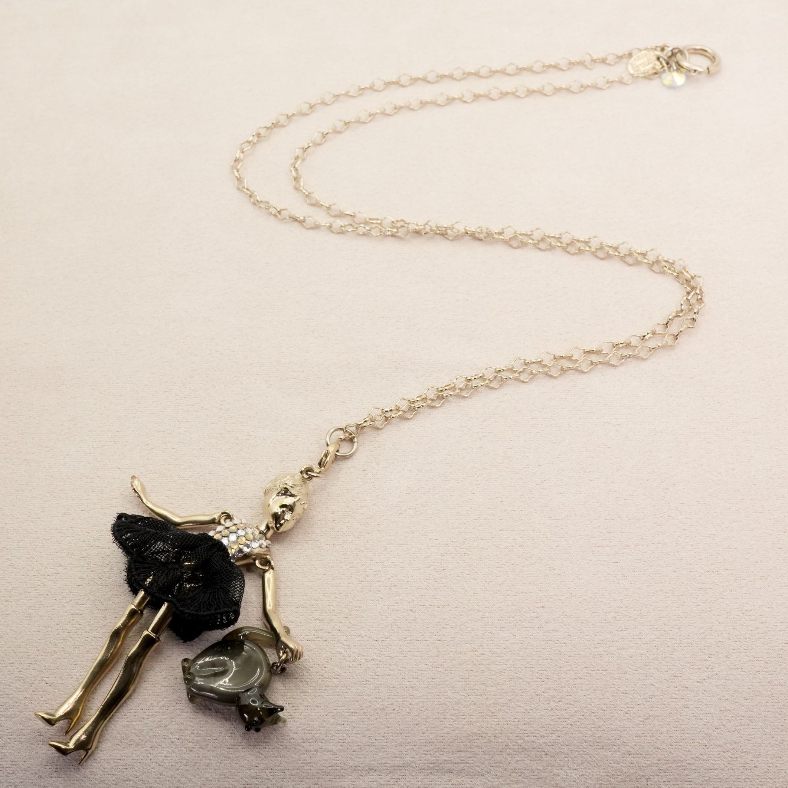 セルバンギャゾット:【ネコ耳少女ネックレス】 セルバンギャゾット:【ネコ耳少女ネックレス】 セルバンギャゾット