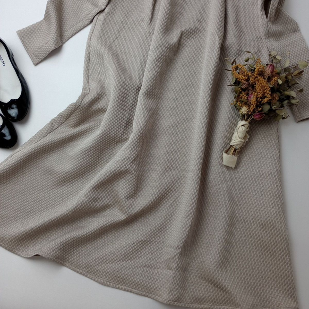 Acka. エーシーケーエー アームスリット ワンピース ロング ウエスト