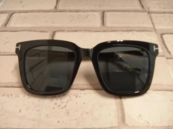 TOMFORD トムフォード サングラス TF 969 K ウェリントン型 01 A ブラック ケースなし