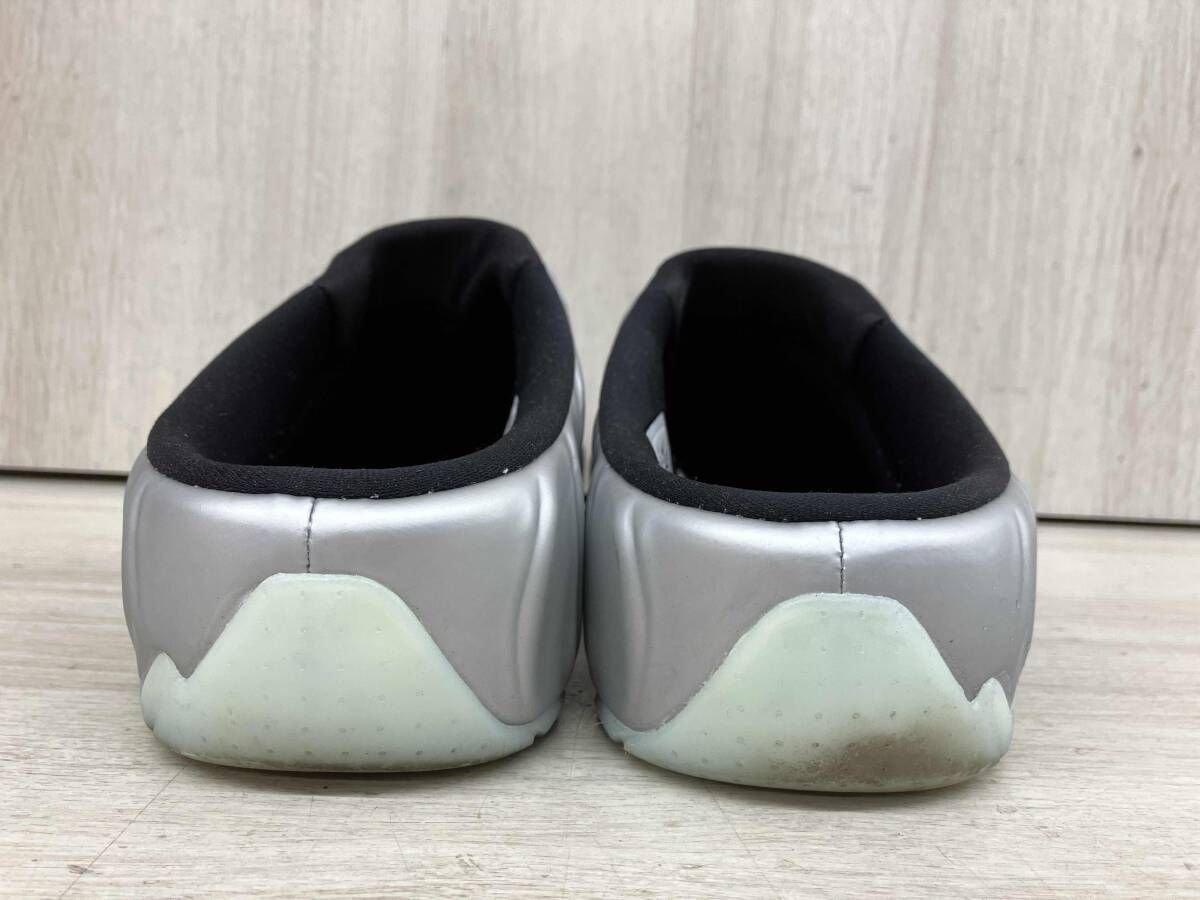 シルバー ブラック