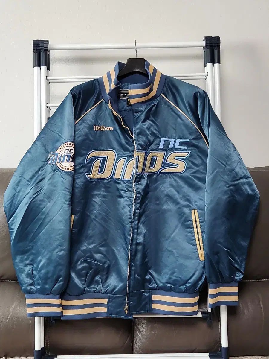 110号 NCダイノス 冬 アウター