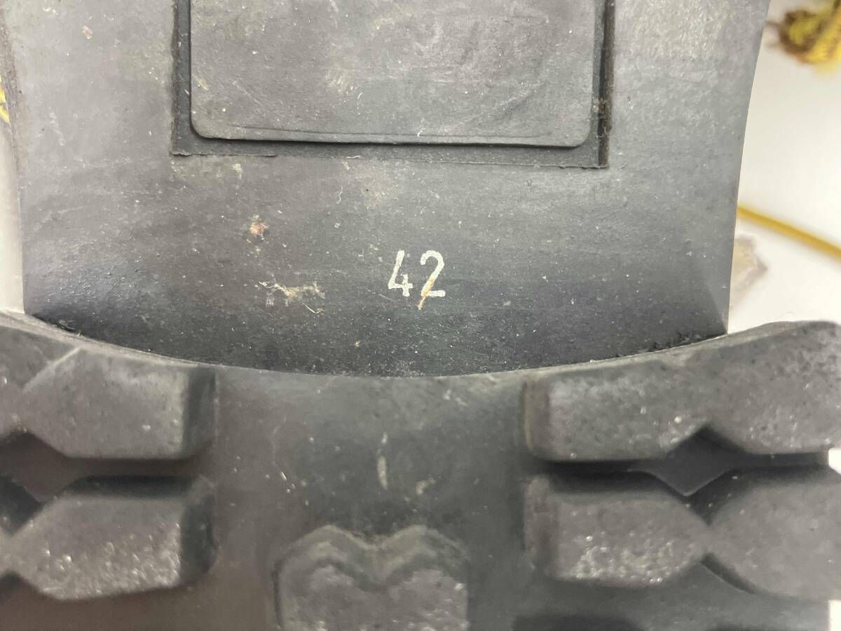 ディースクエアード ワークブーツ 8ホール イエローステッチ サイズ42 ブラック 通年