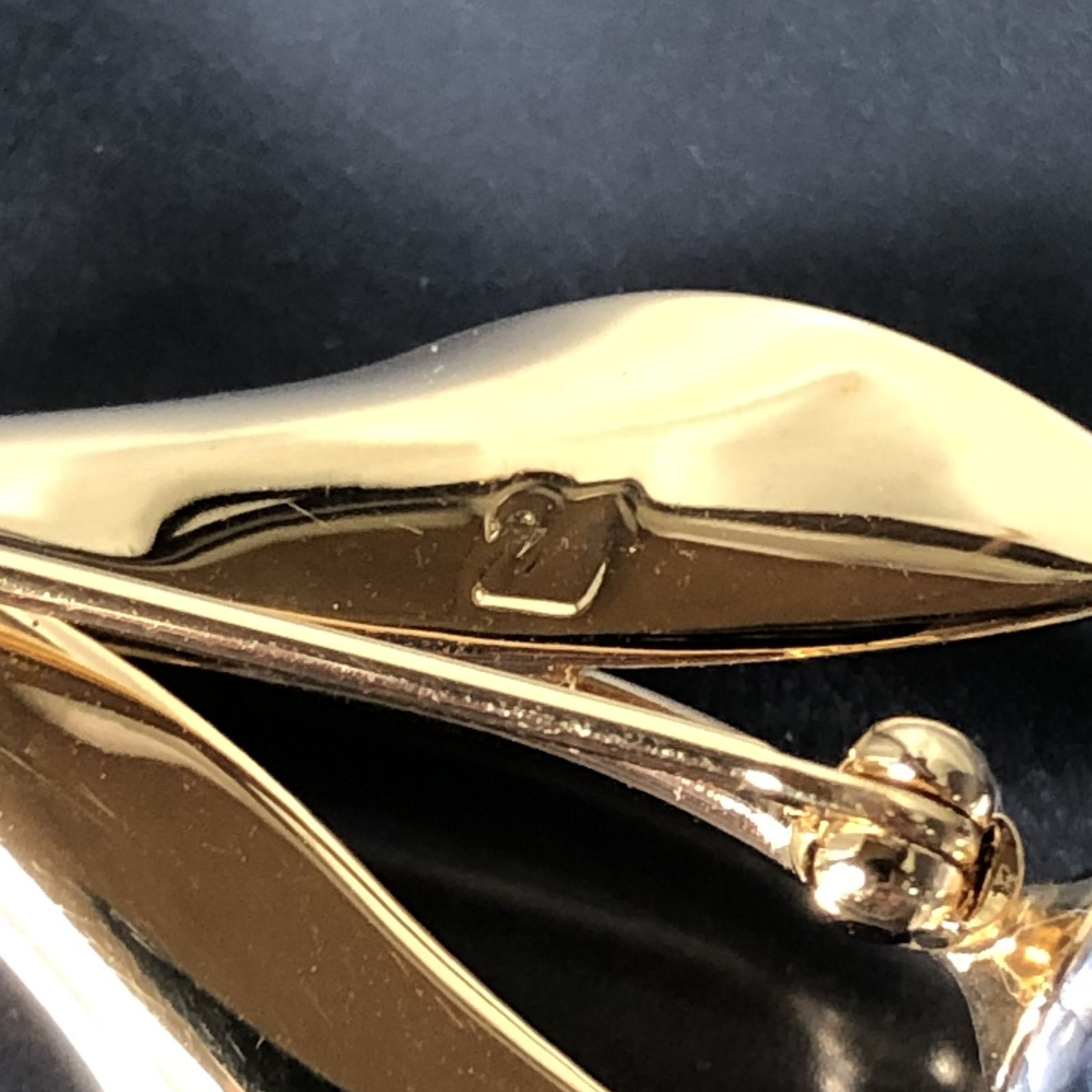 Swarovski スワロフスキー ブローチ チューリップ ゴールドカラー 重量