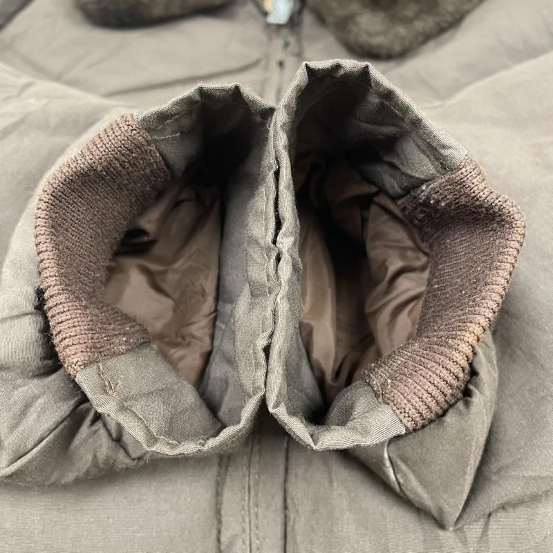 コンフィー キルティング ダウンジャケット 襟ボア フルジップ ポケット付き サイズML メンズ M ISItems 古着