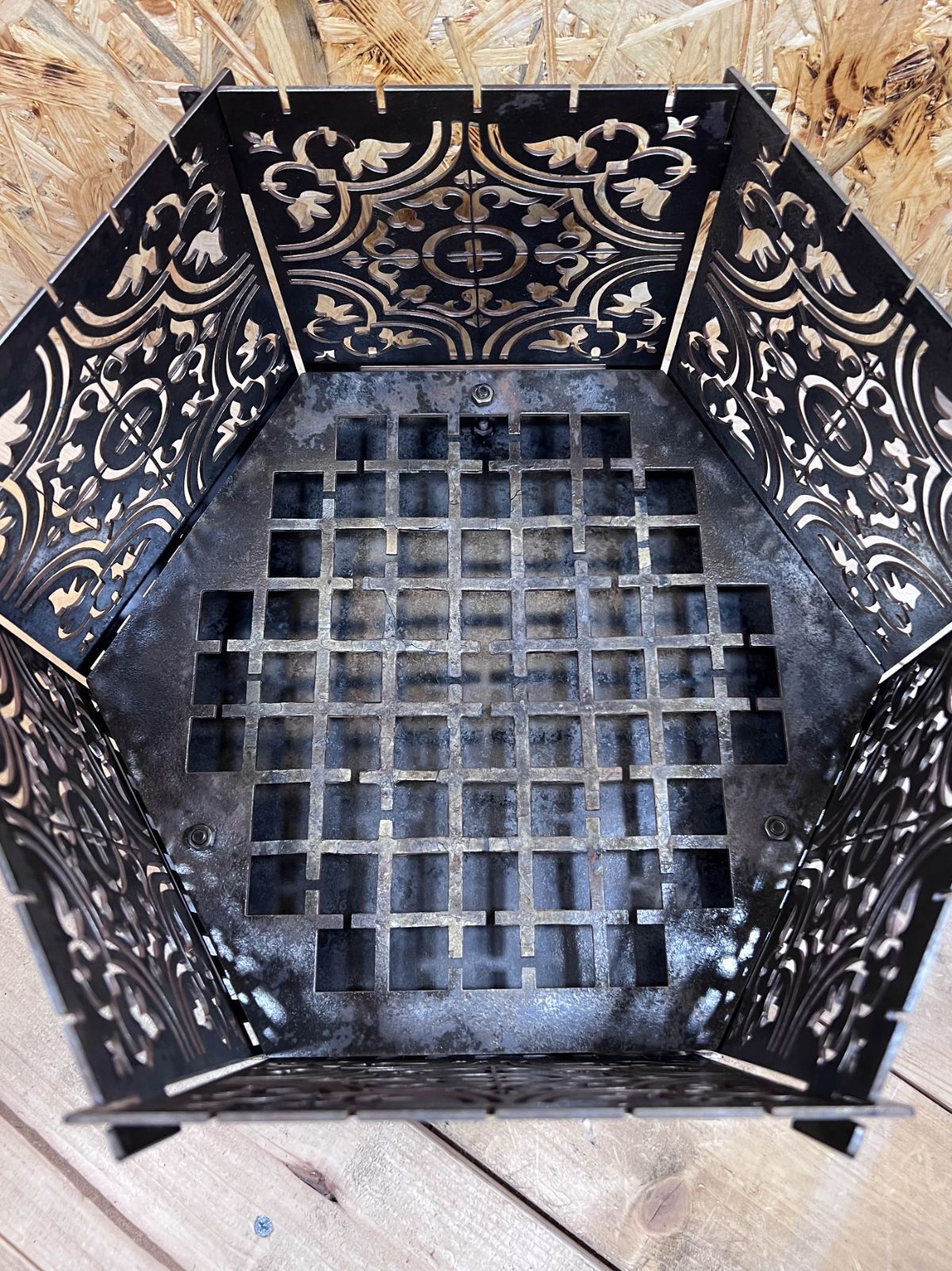 ロストル付き】damagemark ダメージマーク(rocaロカ) 焚火台 - メルカリ