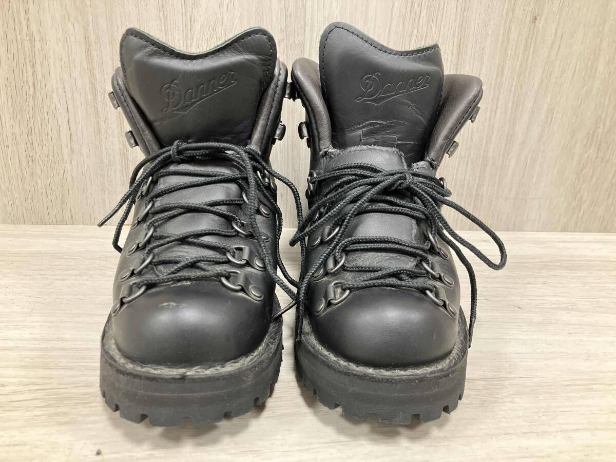 DANNERクショートデーツ|Mountain Light|31520 x|ブラック ダナー