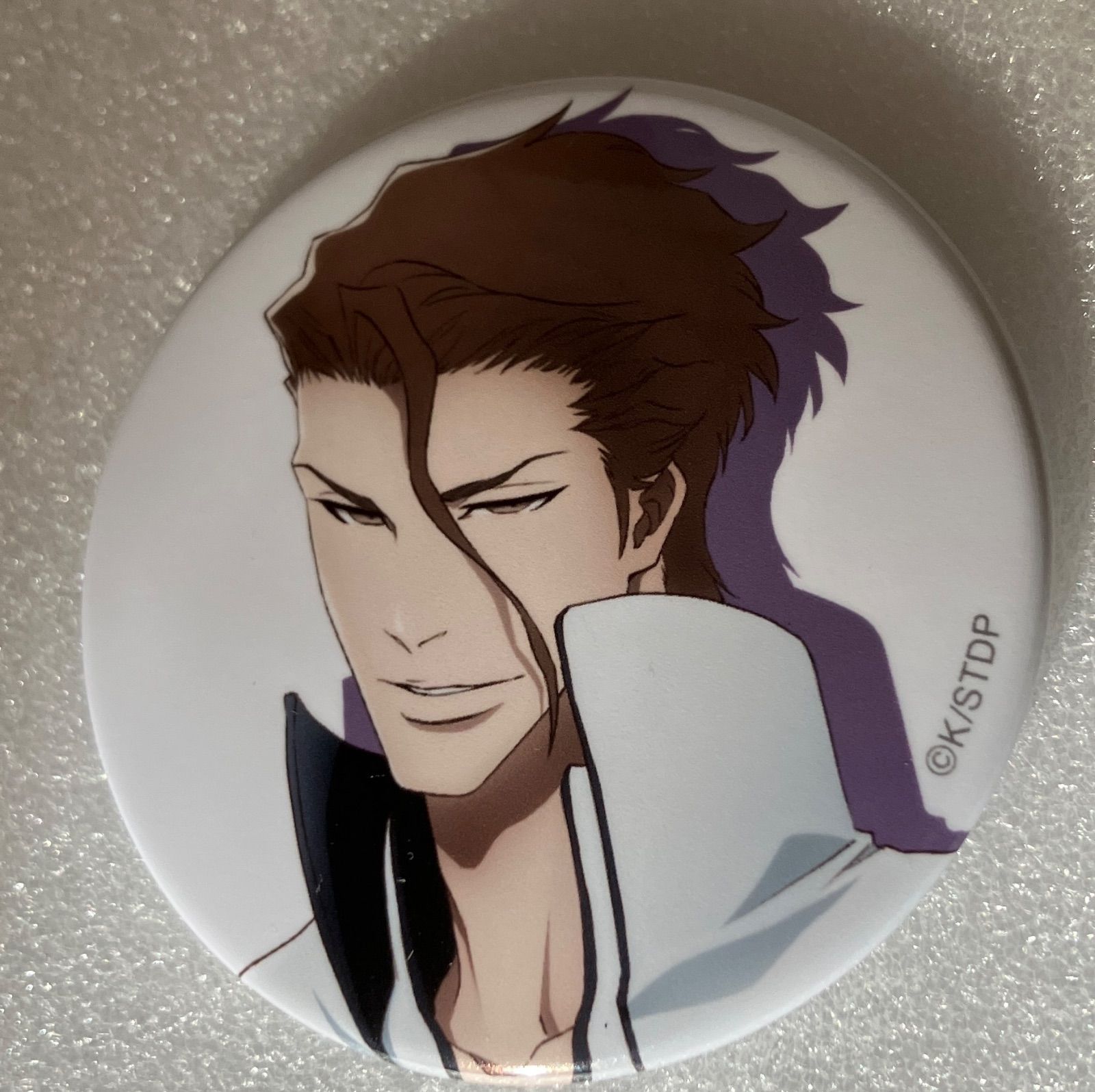 e#️⃣BLEACH#️⃣ 藍染惣右介 アランカル編 缶バッジ - メルカリ