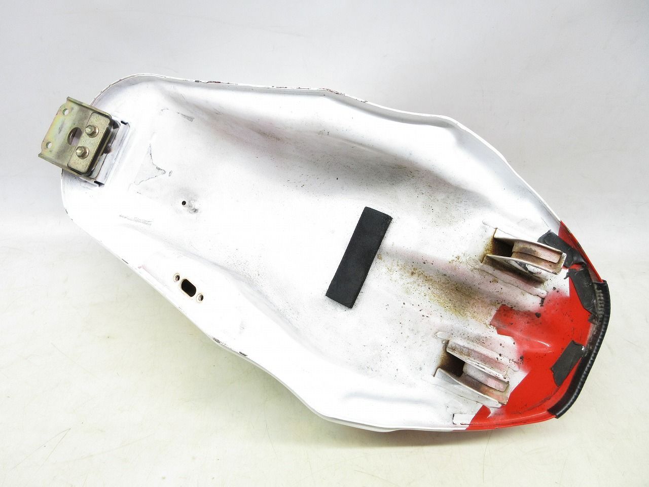 TZR50 ガソリンタンク 中古バイク部品 0710Y19M-31 名ガソリンタンク