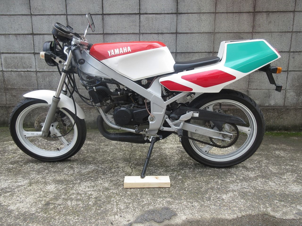 TZR50 ガソリンタンク 中古バイク部品 0710Y19M-31 - メルカリ