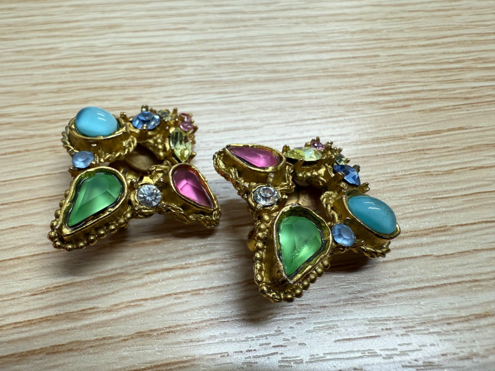 ビンテージ クリスチャン ラクロワ | イヤリング 石欠けあり