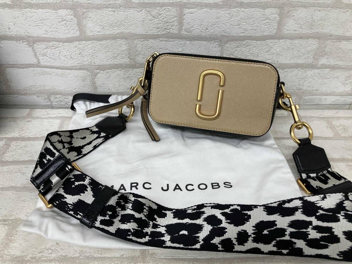 MARC JACOBS マークジェイコブス スナップショット ショルダー MARC JACOBS マークジェイコブス スナップショット ショルダー